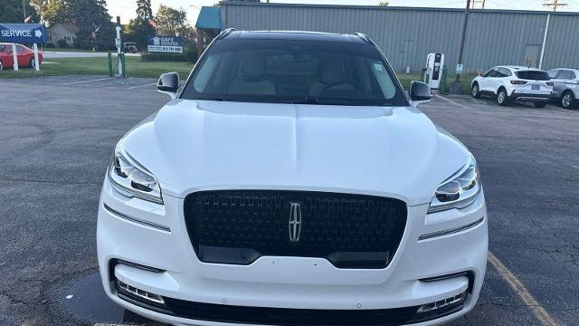 2024 Lincoln Aviator Black Label