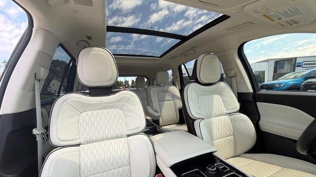 2024 Lincoln Aviator Black Label