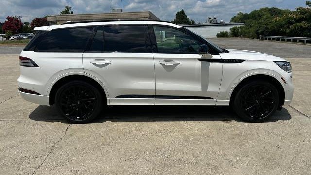 2024 Lincoln Aviator Black Label