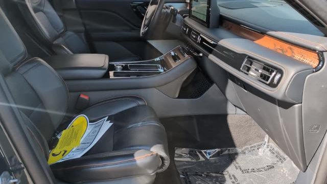 2025 Lincoln Aviator Black Label