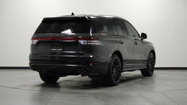 2022 Lincoln Aviator Black Label