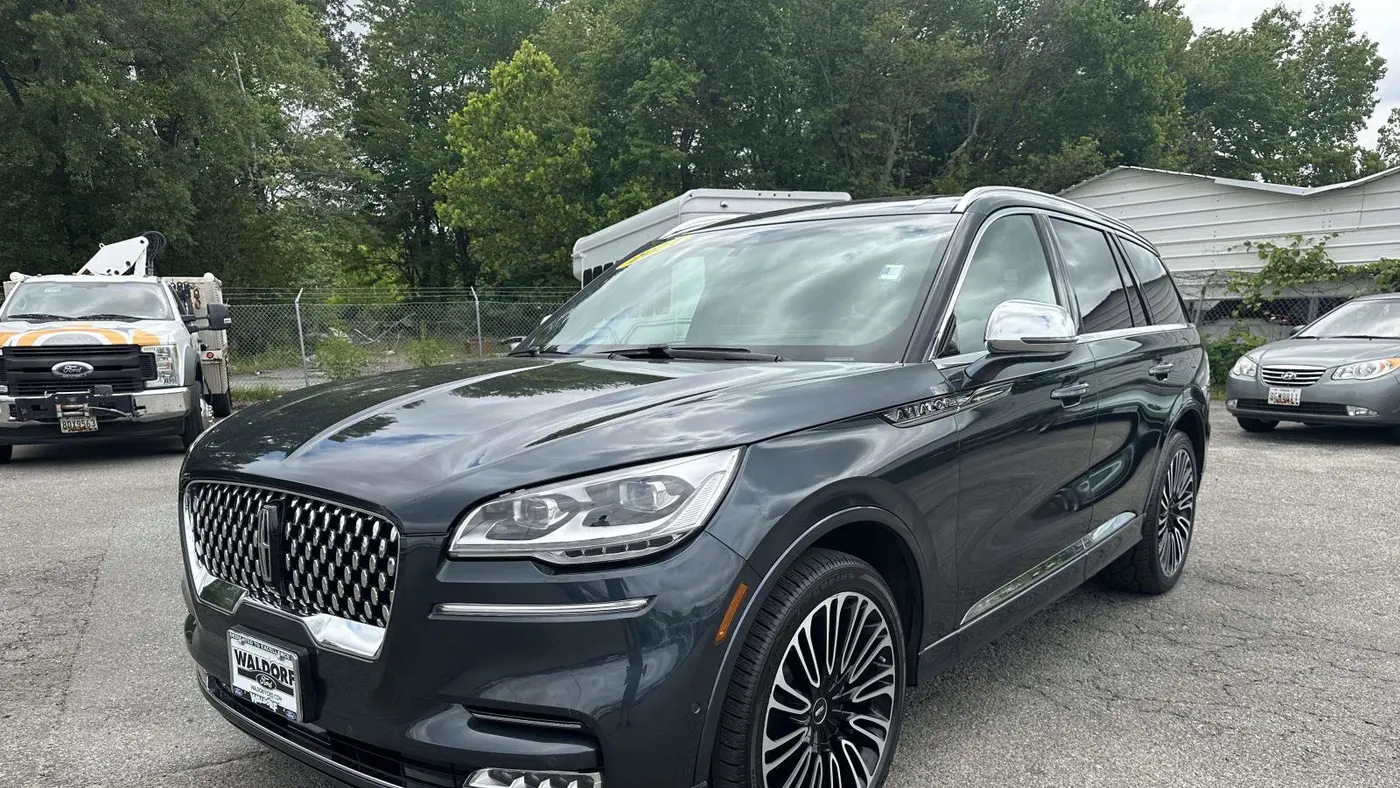 2021 Lincoln Aviator Black Label