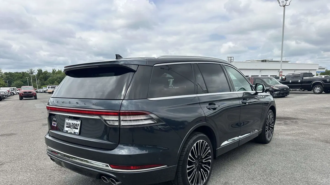 2021 Lincoln Aviator Black Label