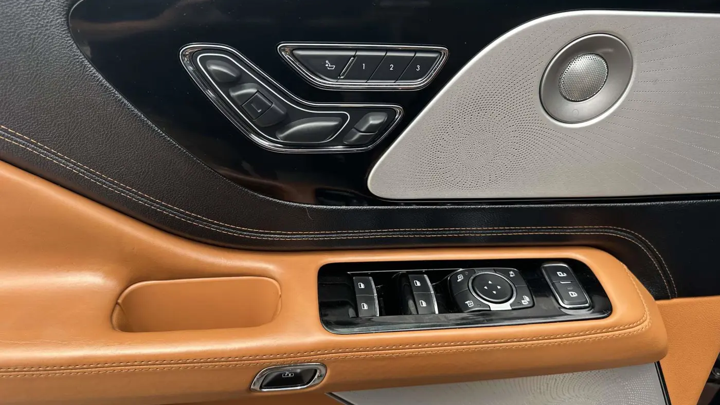 2021 Lincoln Aviator Black Label