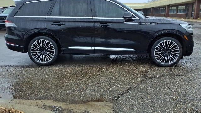 2023 Lincoln Aviator Black Label