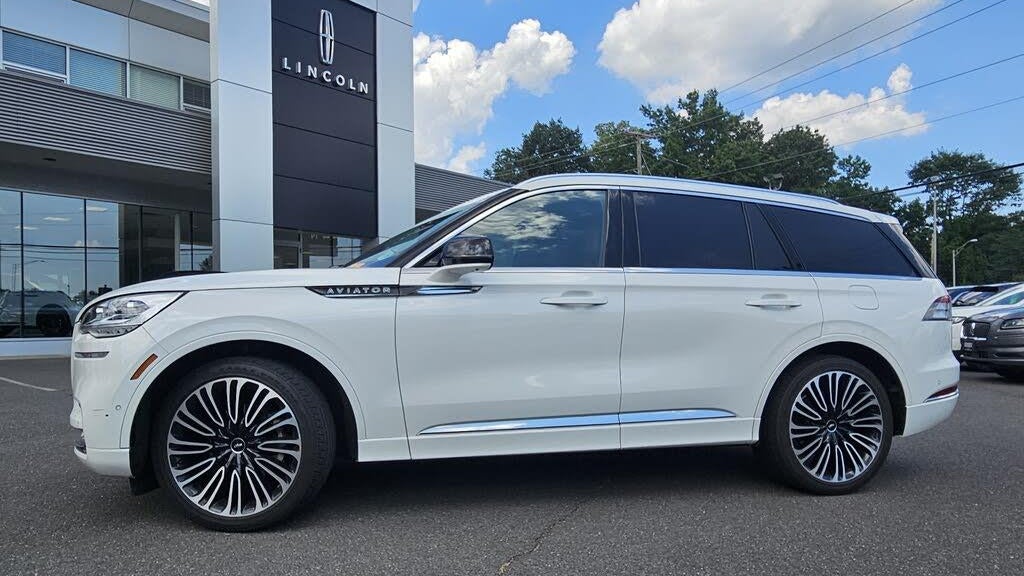 Preowned 2023 Lincoln Aviator Black Label for Sale