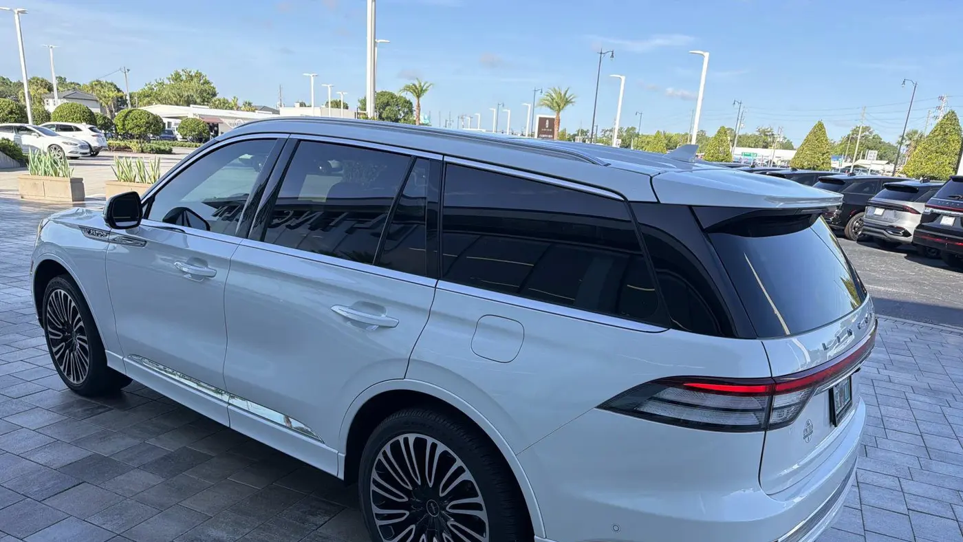 2024 Lincoln Aviator Black Label