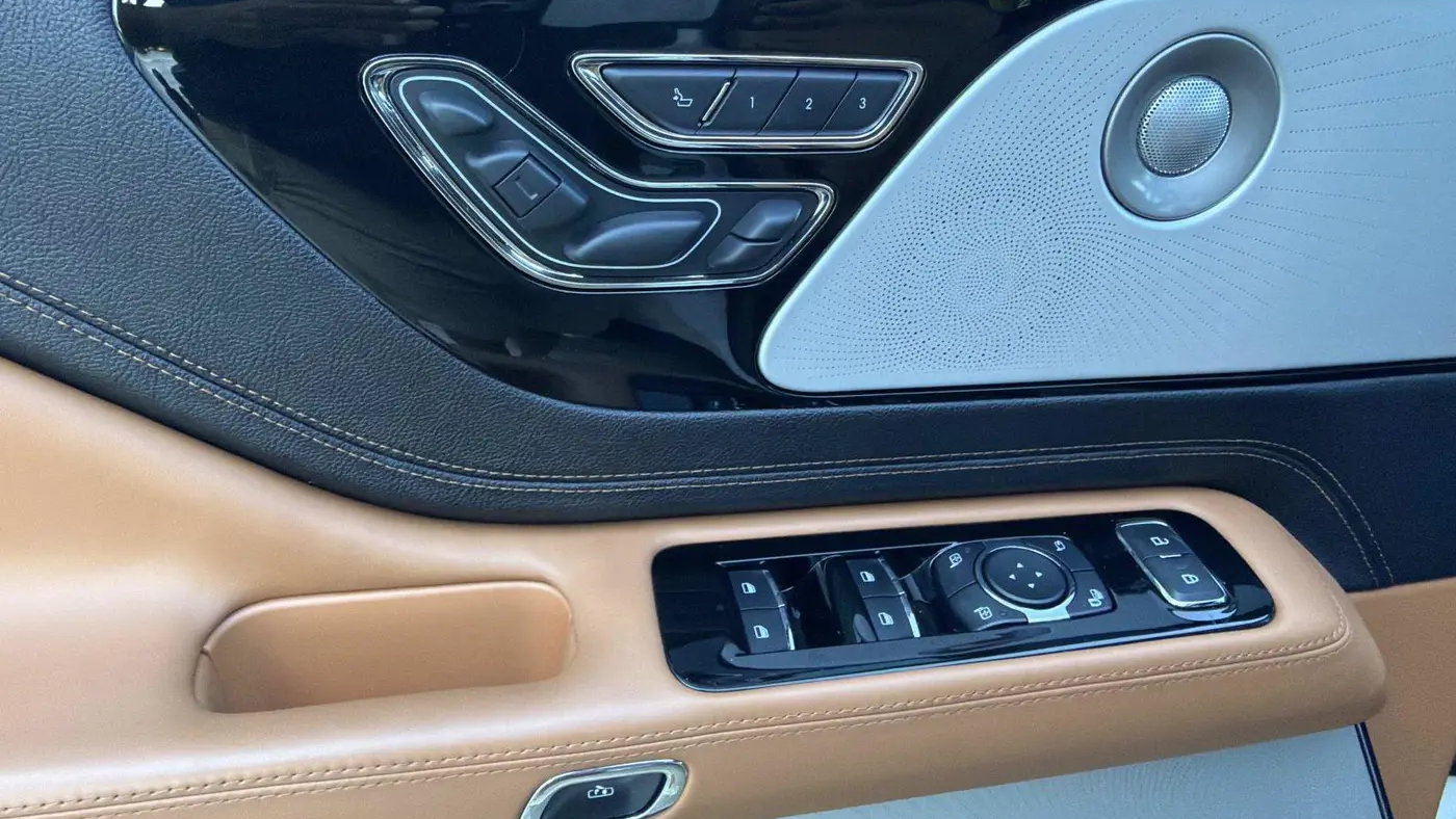 2024 Lincoln Aviator Black Label