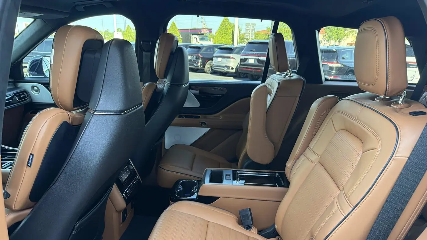 2024 Lincoln Aviator Black Label
