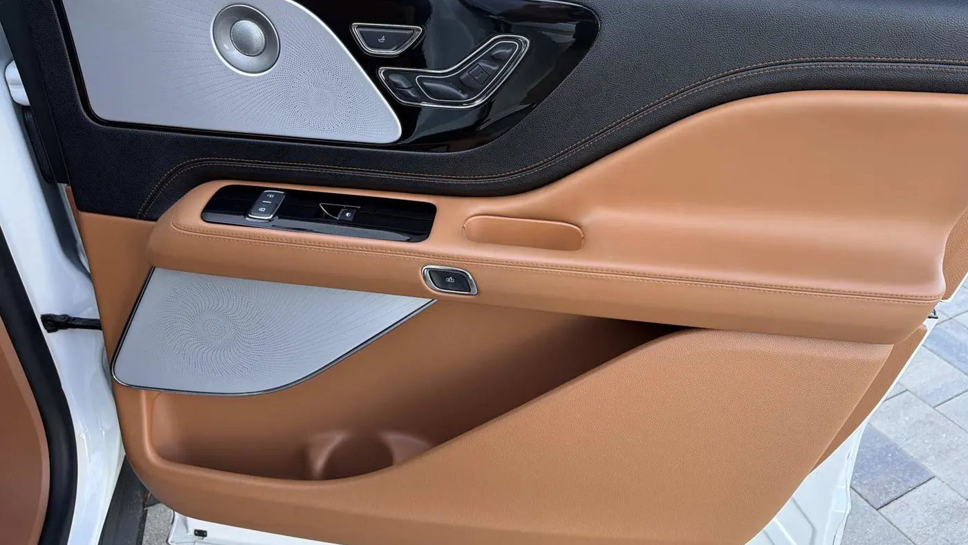 2024 Lincoln Aviator Black Label