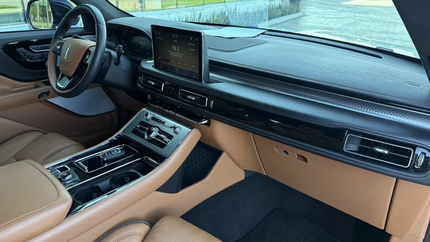 2024 Lincoln Aviator Black Label