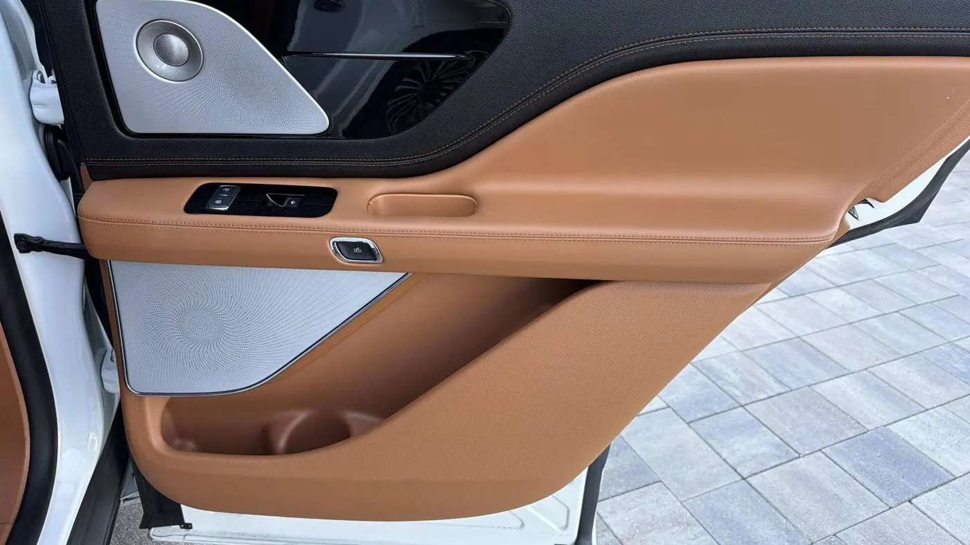 2024 Lincoln Aviator Black Label