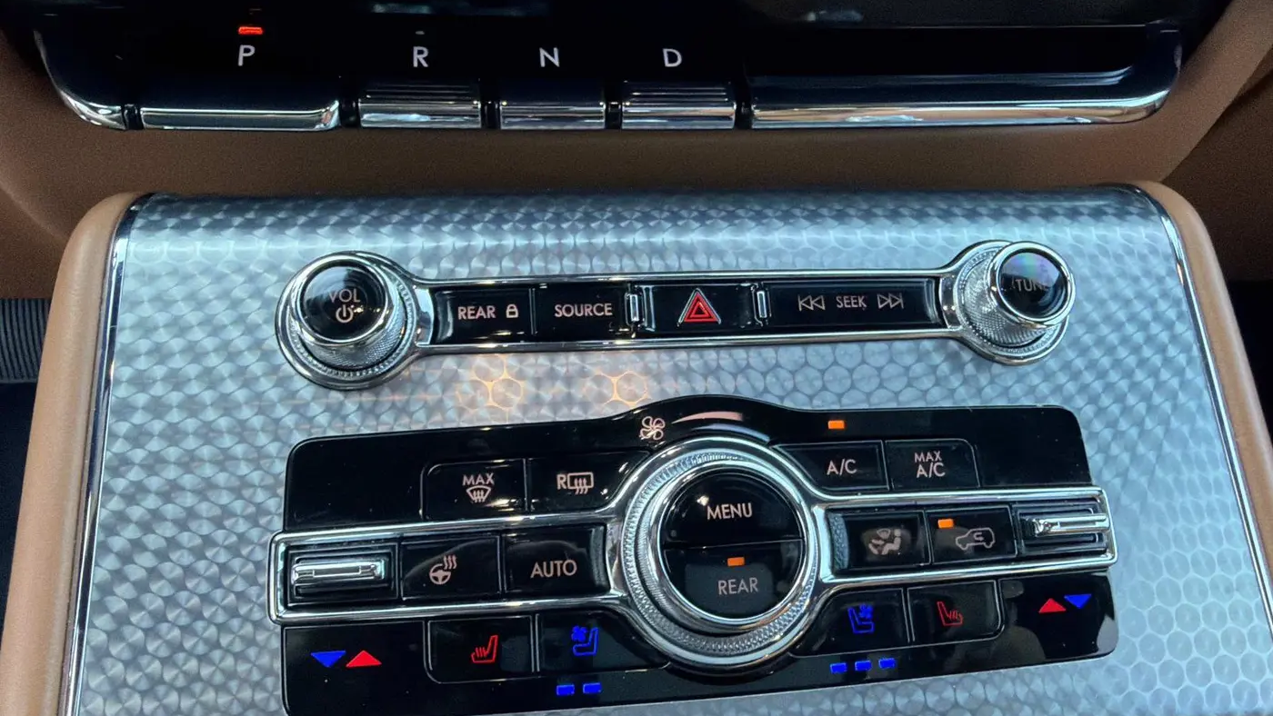 2024 Lincoln Aviator Black Label