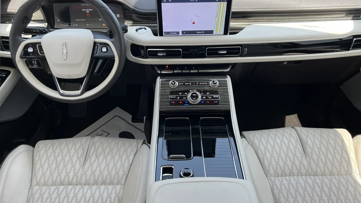 2024 Lincoln Aviator Black Label