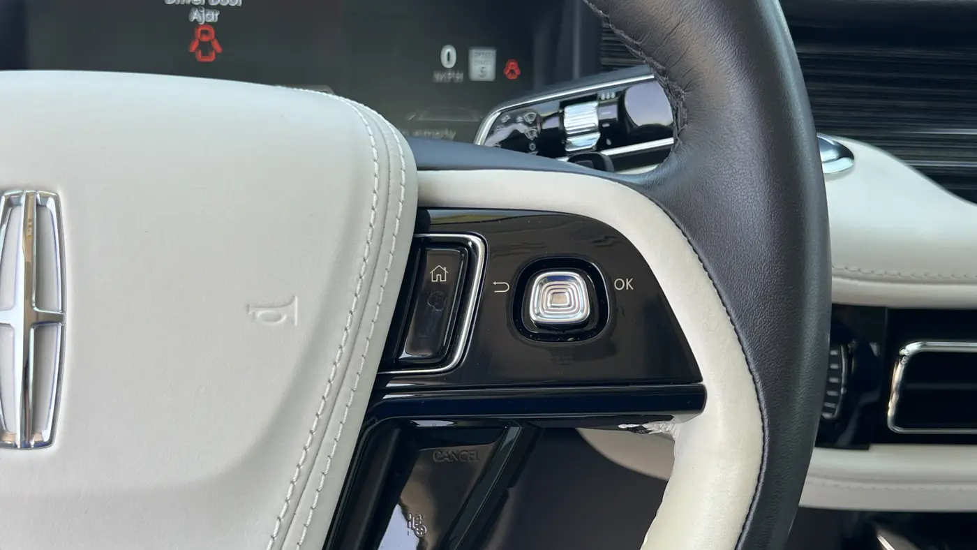 2024 Lincoln Aviator Black Label