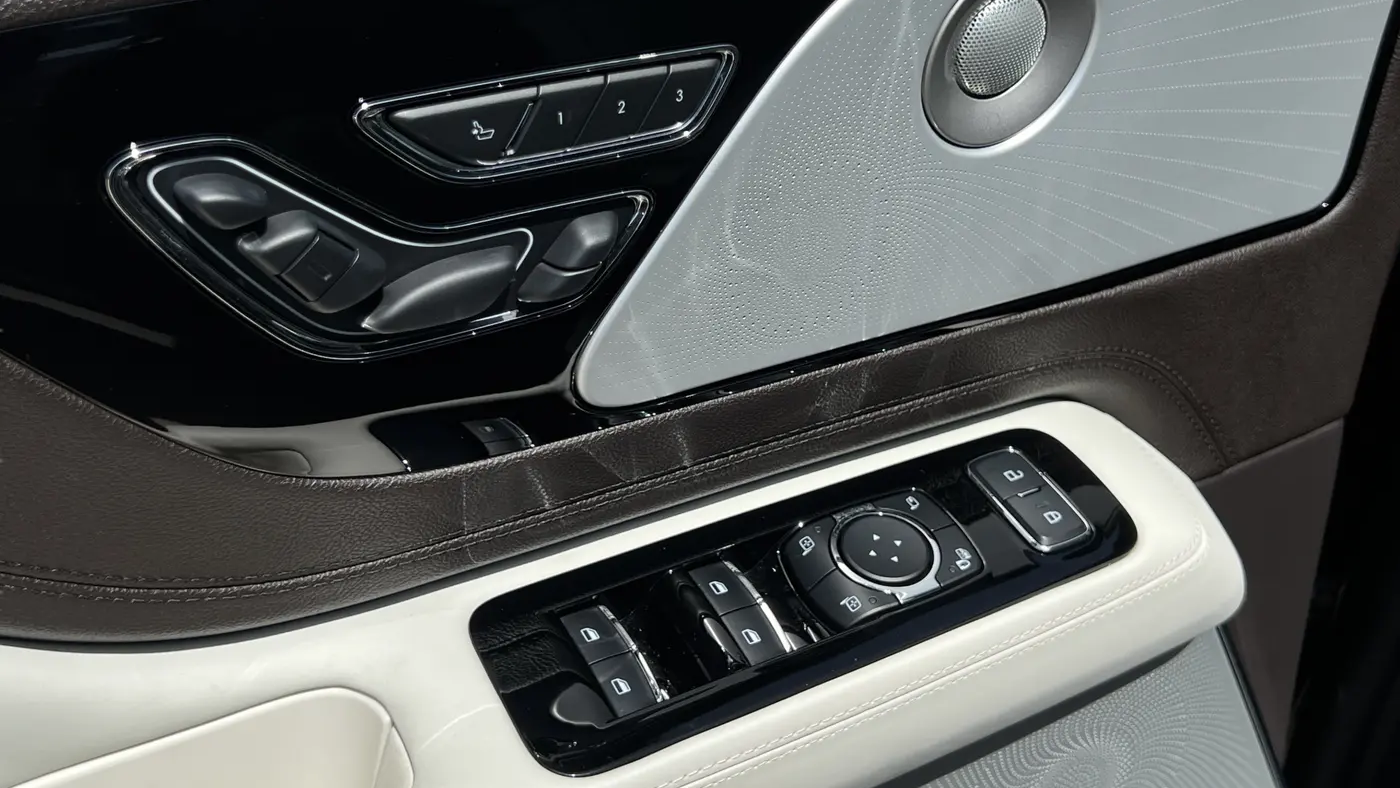 2024 Lincoln Aviator Black Label