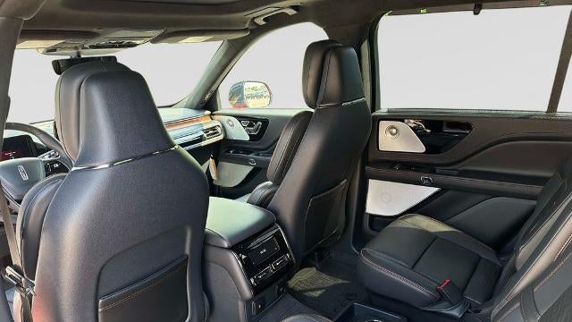 2025 Lincoln Aviator Black Label
