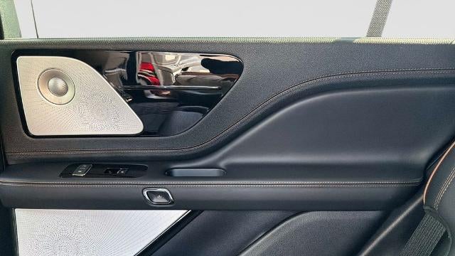 2025 Lincoln Aviator Black Label