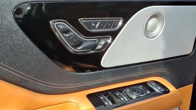 2025 Lincoln Aviator Black Label