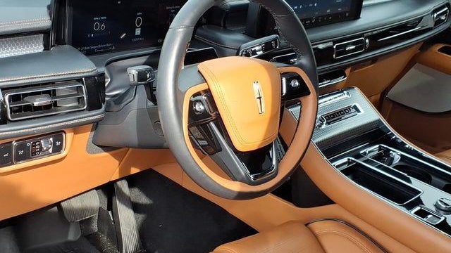 2025 Lincoln Aviator Black Label