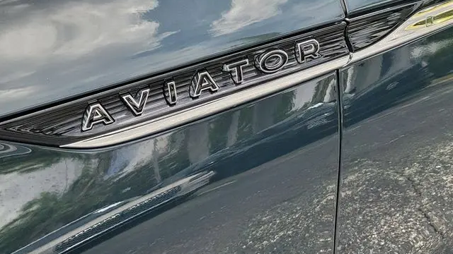 2025 Lincoln Aviator Black Label