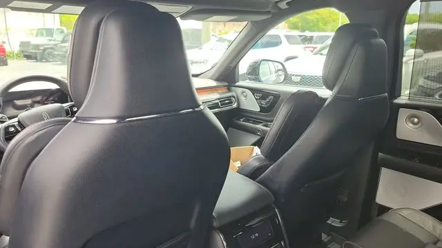2025 Lincoln Aviator Black Label