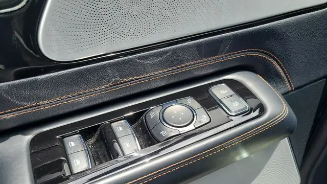 2025 Lincoln Aviator Black Label