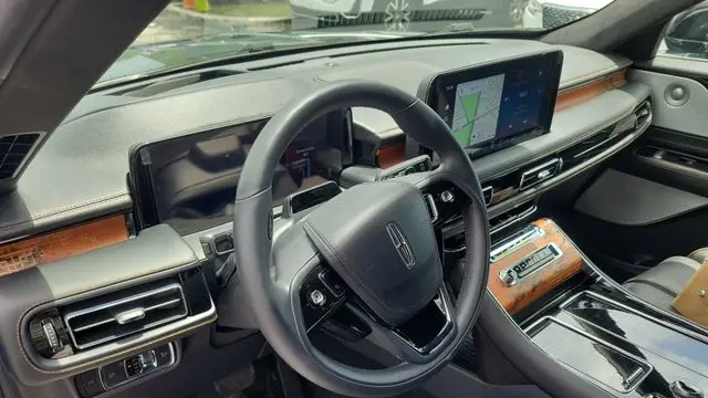 2025 Lincoln Aviator Black Label