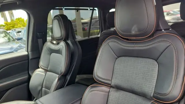 2025 Lincoln Aviator Black Label