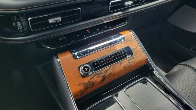 2025 Lincoln Aviator Black Label