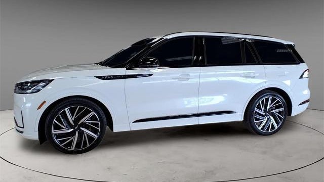 2025 Lincoln Aviator Black Label