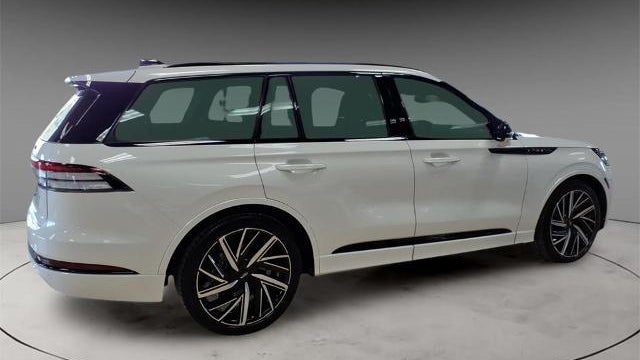 2025 Lincoln Aviator Black Label