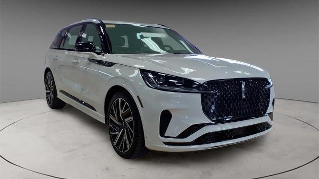 2025 Lincoln Aviator Black Label