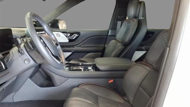 2025 Lincoln Aviator Black Label