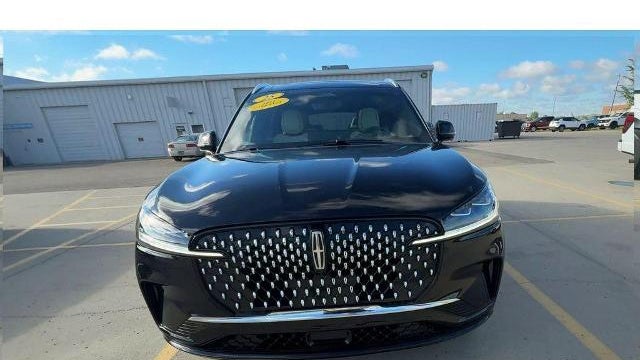 2025 Lincoln Aviator Black Label