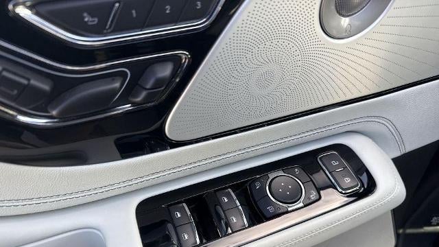 2025 Lincoln Aviator Black Label
