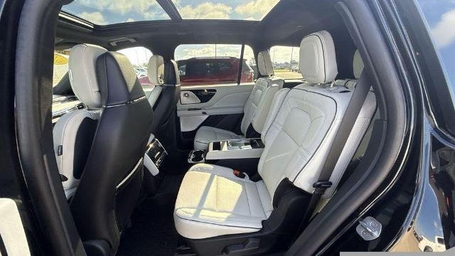 2025 Lincoln Aviator Black Label
