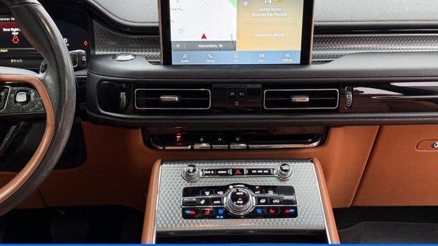 2021 Lincoln Aviator Black Label