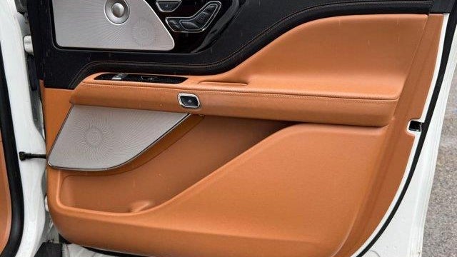 2021 Lincoln Aviator Black Label