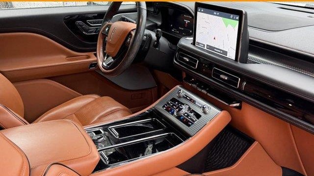 2021 Lincoln Aviator Black Label