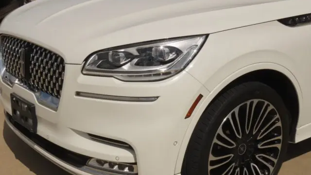 2022 Lincoln Aviator Black Label