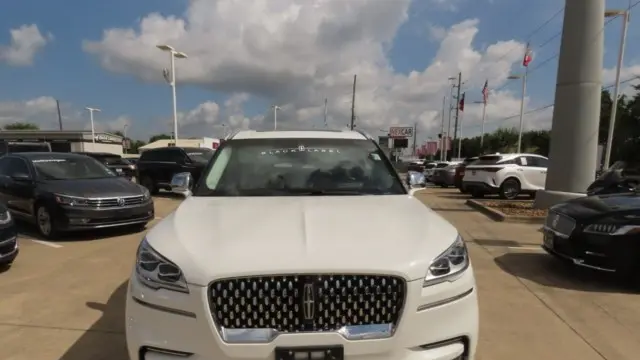 2022 Lincoln Aviator Black Label