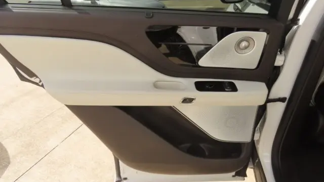 2022 Lincoln Aviator Black Label