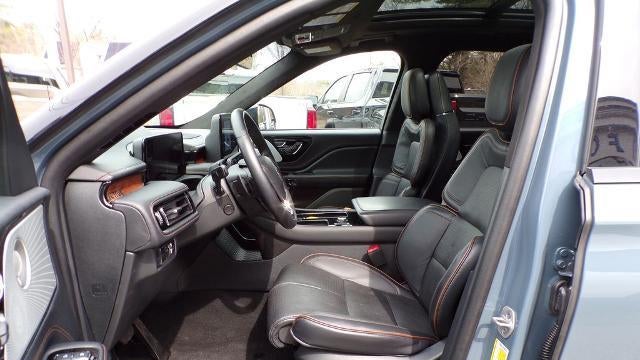 2025 Lincoln Aviator Black Label