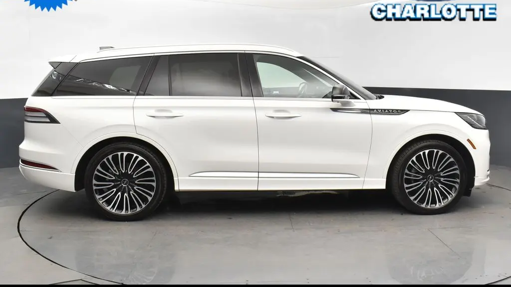 2025 Lincoln Aviator Black Label