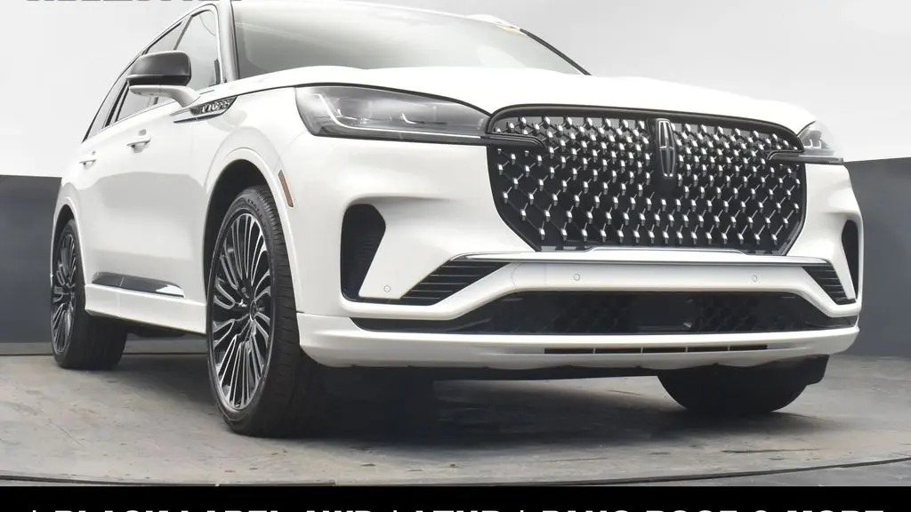 2025 Lincoln Aviator Black Label