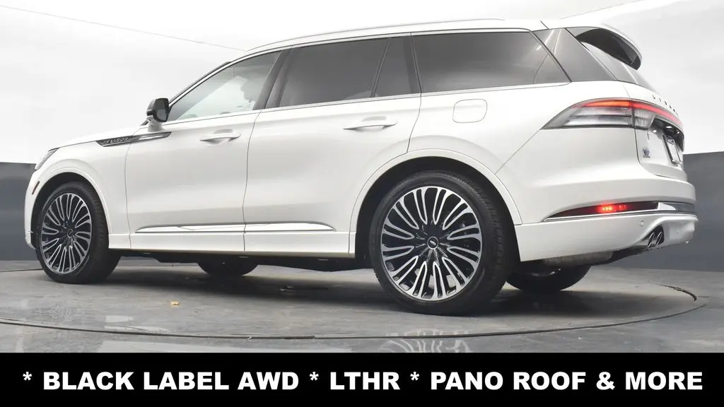 2025 Lincoln Aviator Black Label