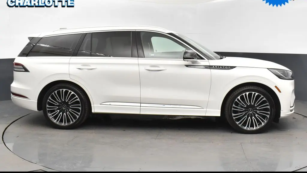 2025 Lincoln Aviator Black Label