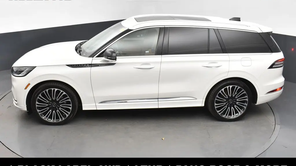 2025 Lincoln Aviator Black Label