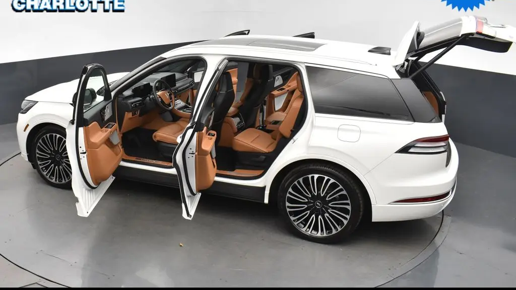 2025 Lincoln Aviator Black Label